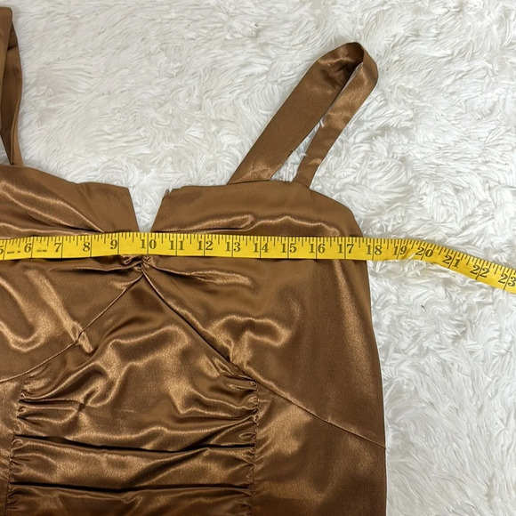 Newport News Bronze Sleek Evening Dress - Picture 8 of 9